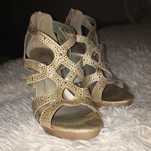 Gold sequins high heels